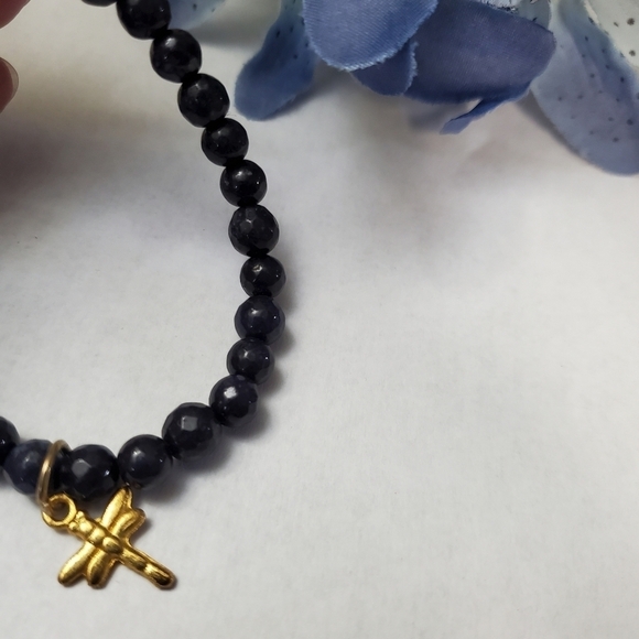 Cfc Stretch Beaded Bracelet with Goldtone Dragon Fly - Picture 2 of 6